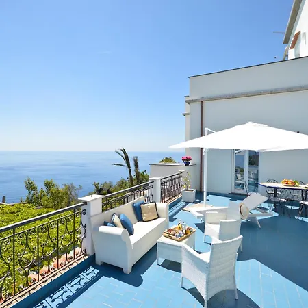 Дом отдыха Azzurra *