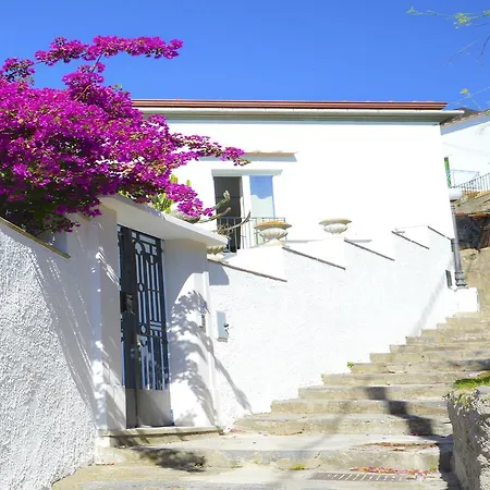 Дом отдыха Azzurra Конка-дей-Марини